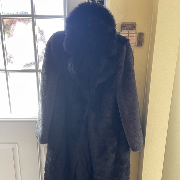 Brand new-never worn- faux fur black “mink” full length coat. - Picture 2 of 9